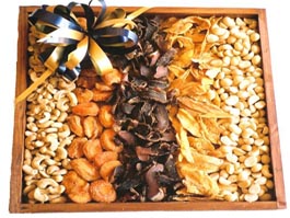 Dried fruit and nut parcel 4